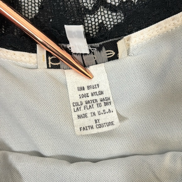 Vintage Bebe Moda Black & White Lace Spaghetti Strap Bodycon Dress, Sz S - Picture 10 of 16